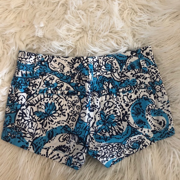 Lilly Pulitzer Walsh Short NWT - Picture 2 of 4